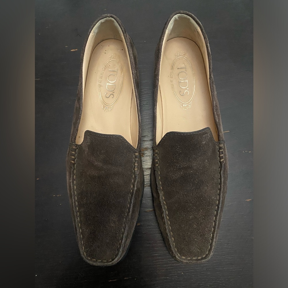 Tod’s Men’s Suede Dark Brown Slip On Loafers size 7